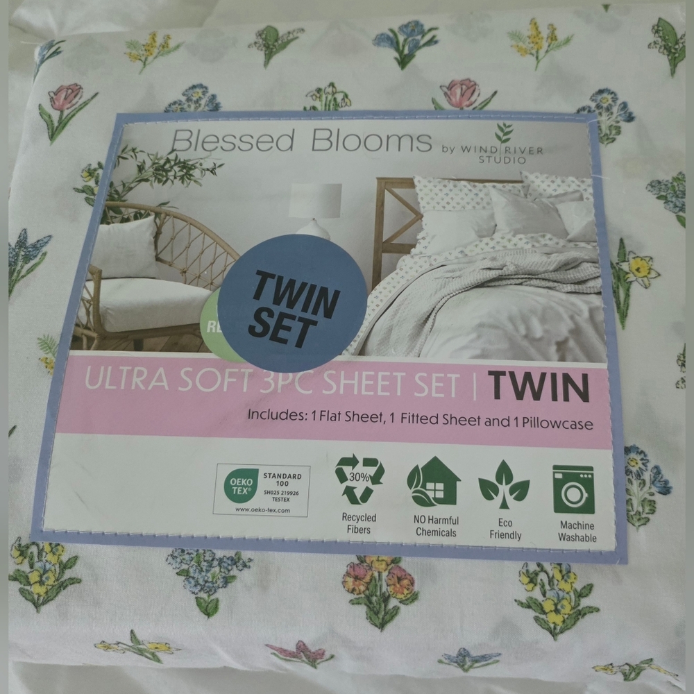 Wind River Studio Floral Twin Sheet Set - White